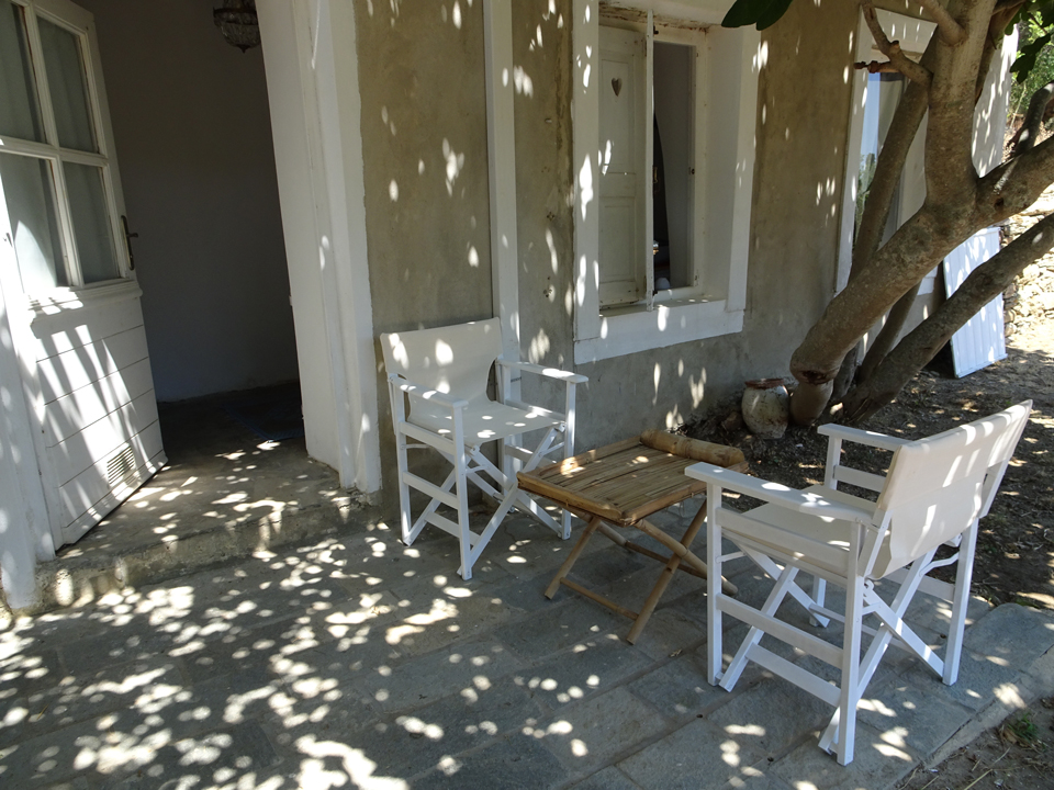 Les Maisons de Claire à Andros dans les Cyclades - La Maison du BERGER situé sous la Maison